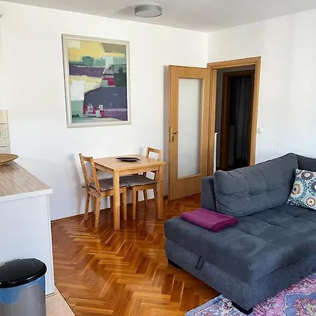 Sunny Day Apartman Livno